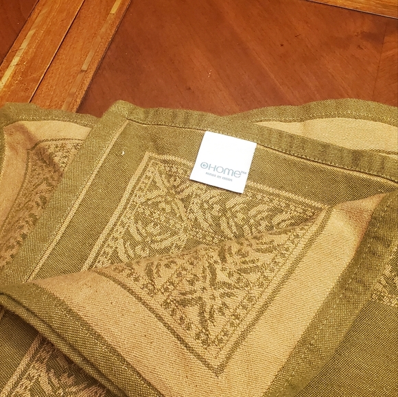 Napkins and Table Mats 4 Pairs by Home - Picture 7 of 9